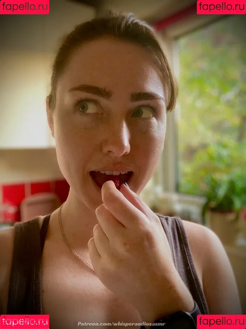 WhisperAudios ASMR Onlyfans Photo Gallery 