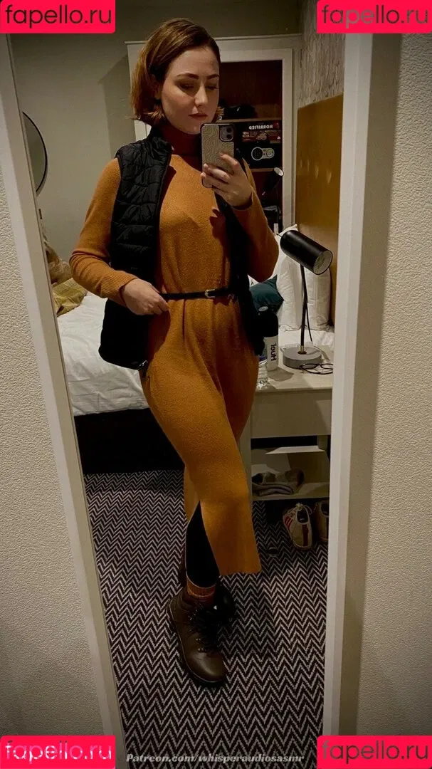 WhisperAudios ASMR Onlyfans Photo Gallery 
