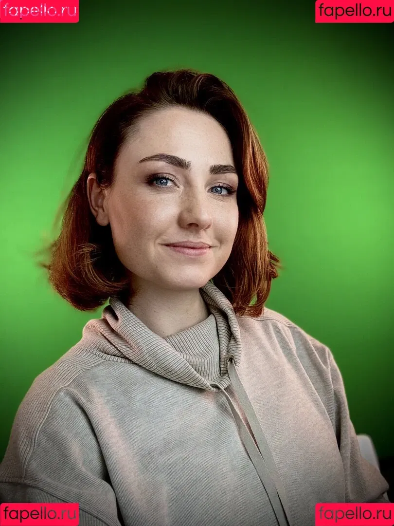 WhisperAudios ASMR Onlyfans Photo Gallery 