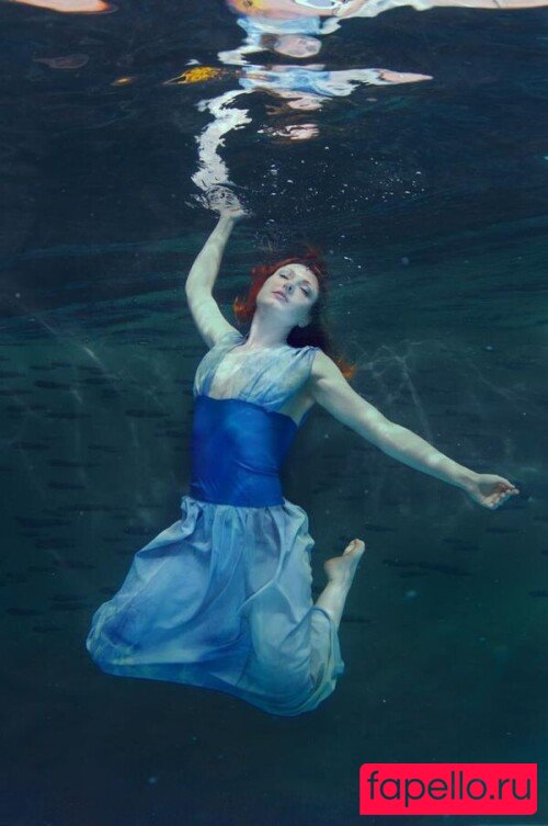 WhisperAudios ASMR Onlyfans Photo Gallery 