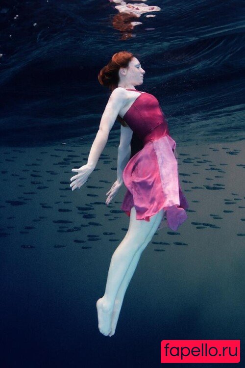 WhisperAudios ASMR Onlyfans Photo Gallery 