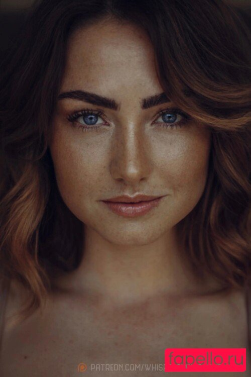 WhisperAudios ASMR Onlyfans Photo Gallery 