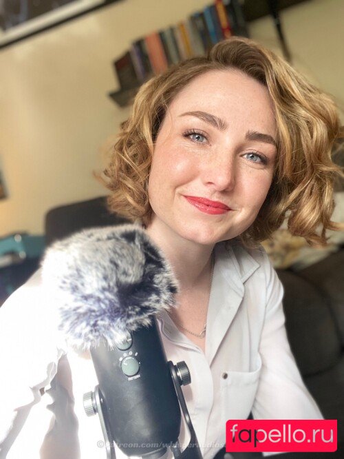 WhisperAudios ASMR Onlyfans Photo Gallery 