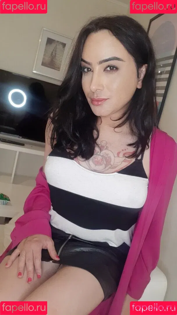 Miss Yuna Onlyfans Photo Gallery 