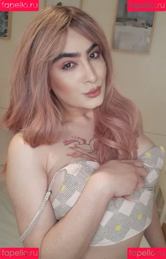 Miss Yuna Onlyfans Photo Gallery 