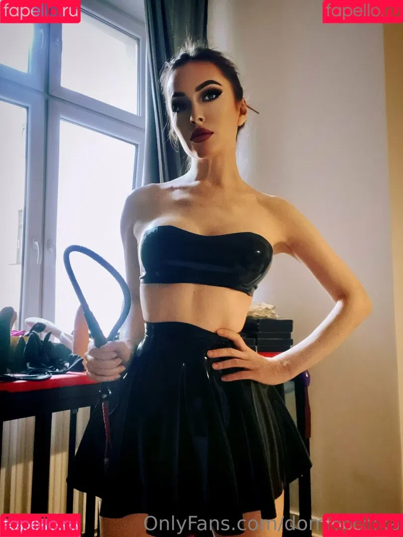 dommy.nika Onlyfans Photo Gallery 