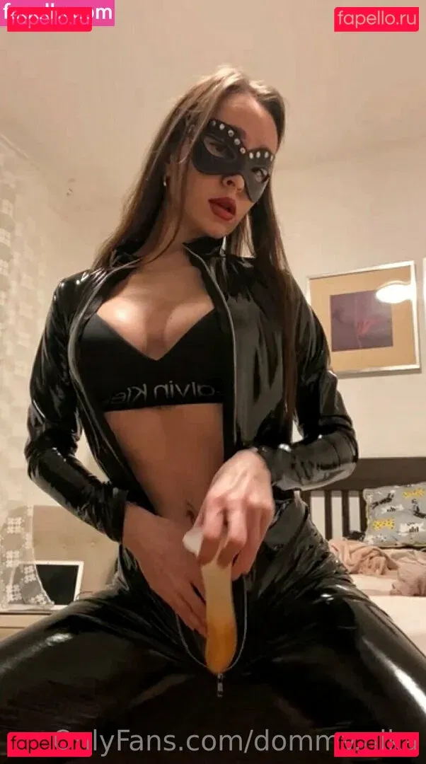 dommy.nika Onlyfans Photo Gallery 