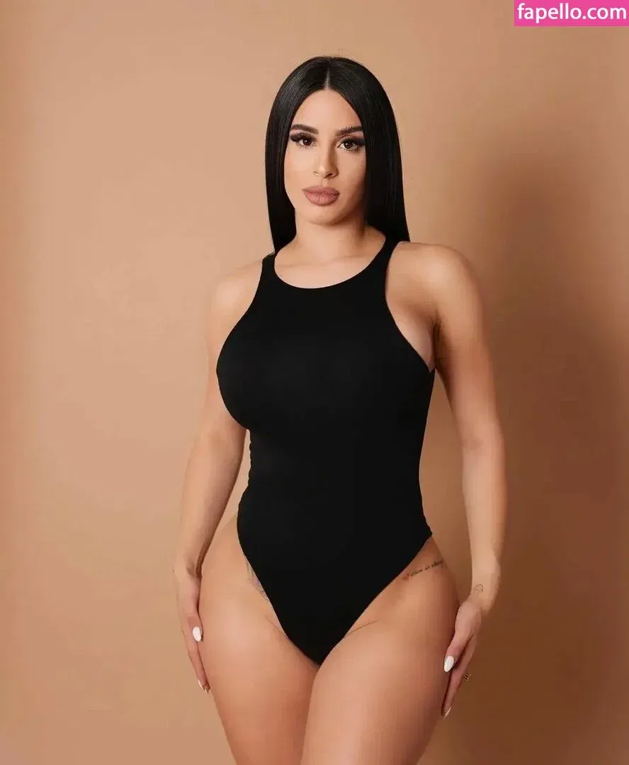 Jasleen Brar Onlyfans Photo Gallery 