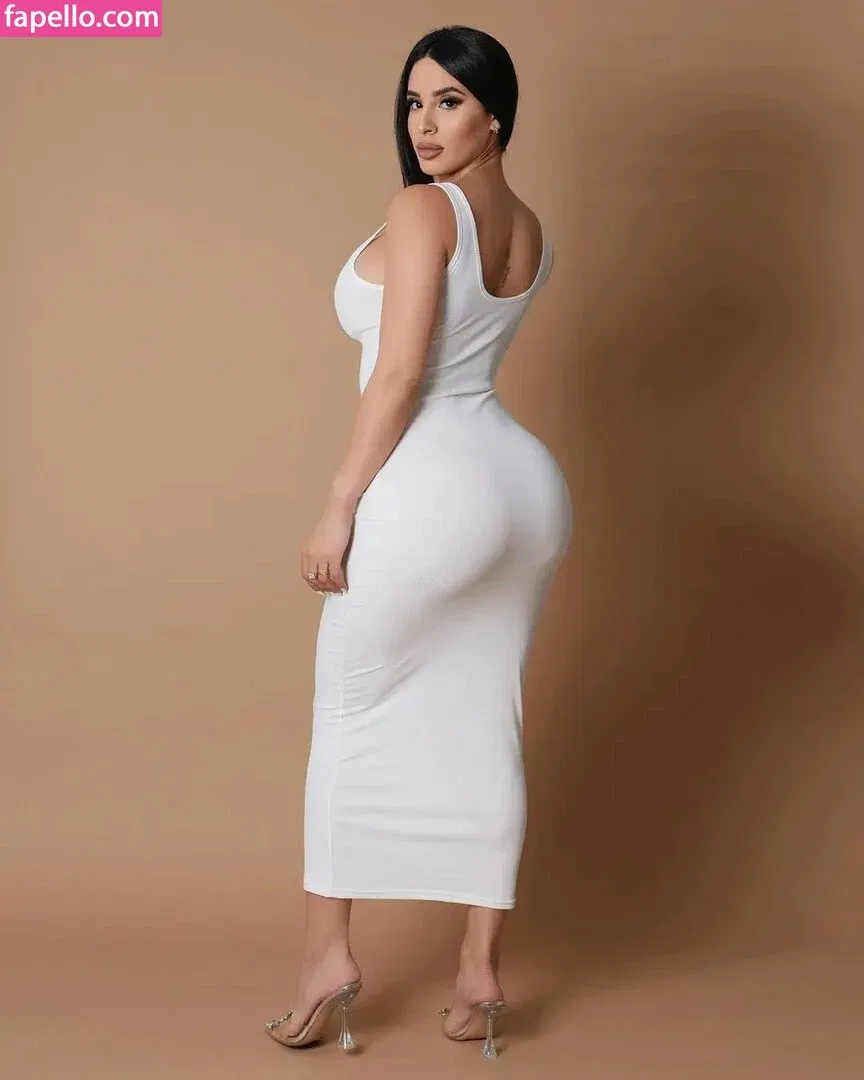 Jasleen Brar Onlyfans Photo Gallery 