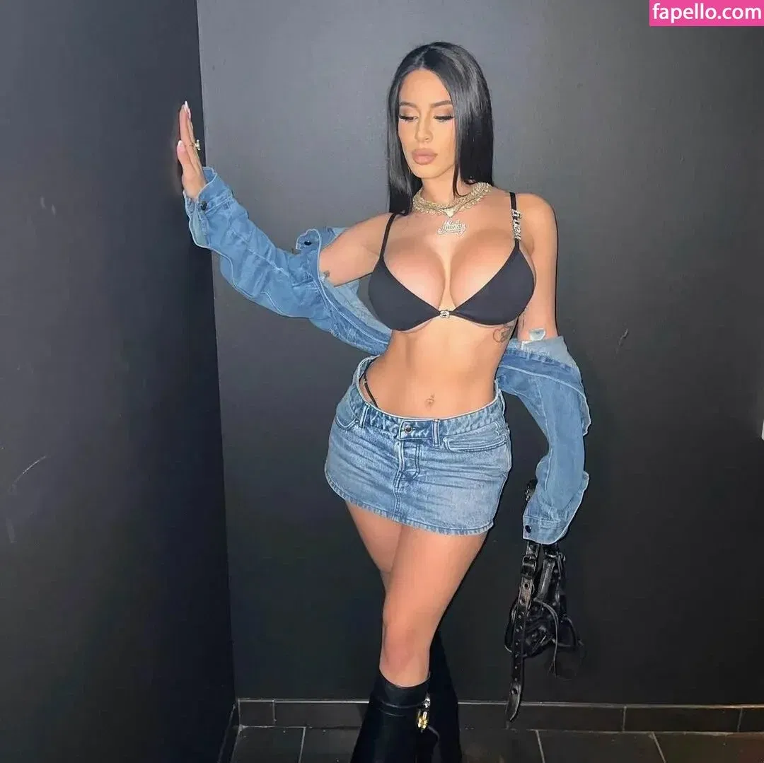 Jasleen Brar Onlyfans Photo Gallery 