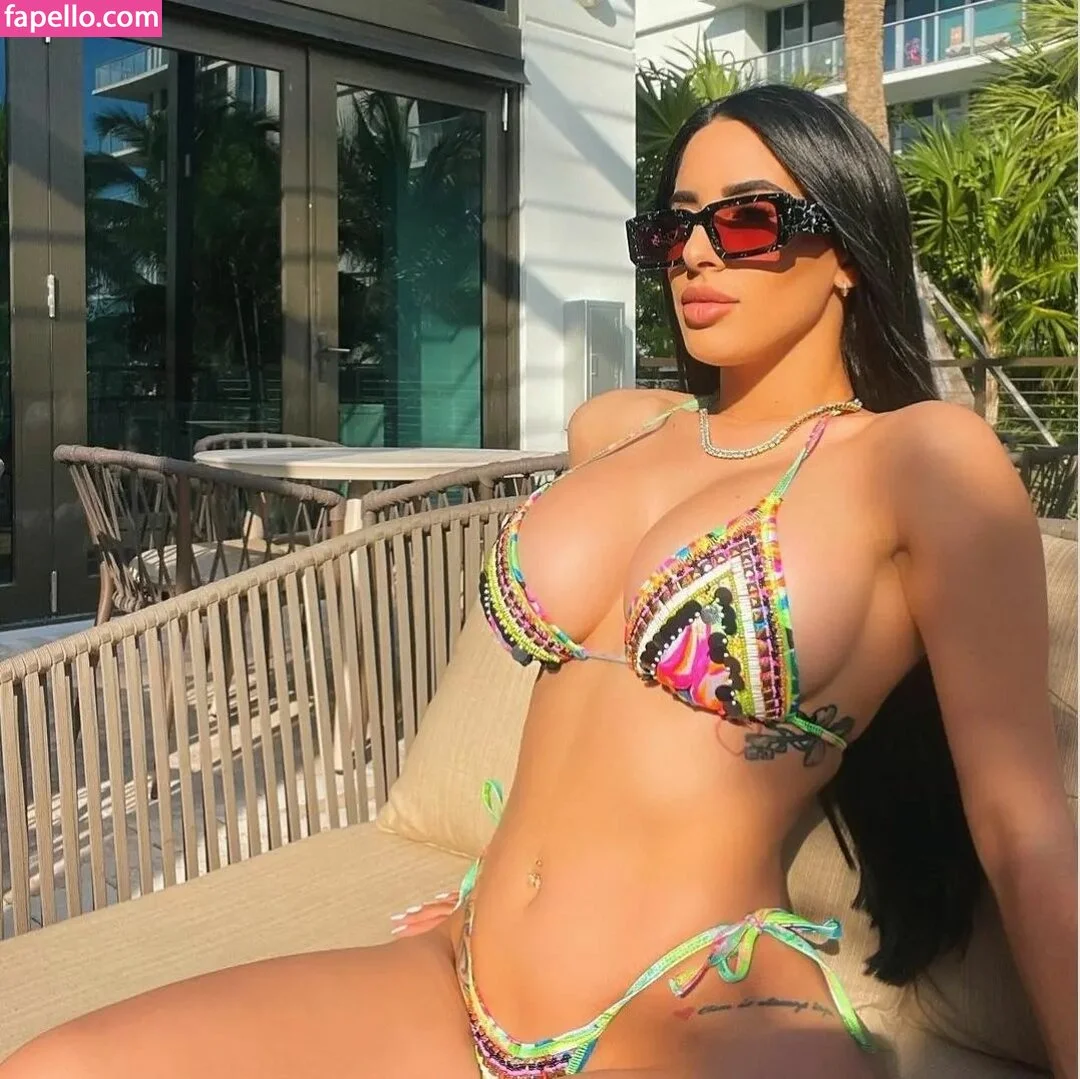 Jasleen Brar Onlyfans Photo Gallery 