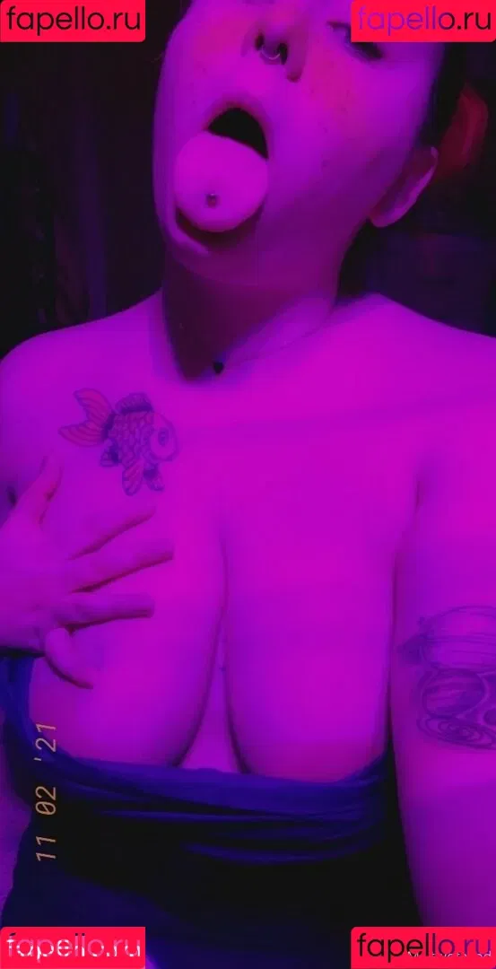mrandmrstwofaced Onlyfans Photo Gallery 