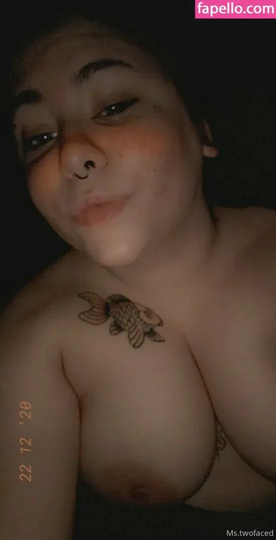 mrandmrstwofaced Onlyfans Photo Gallery 