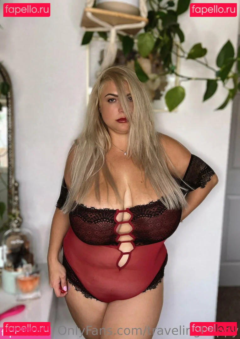 travelinghoppy Onlyfans Photo Gallery 