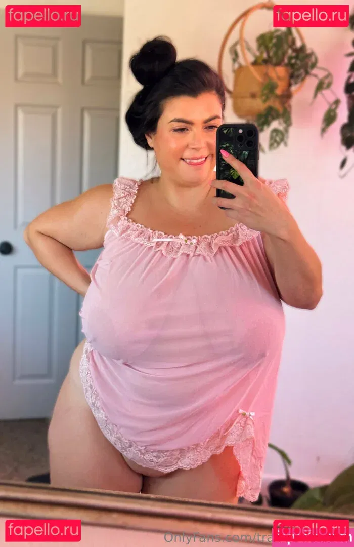 travelinghoppy Onlyfans Photo Gallery 