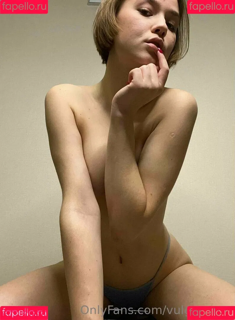 vulgar_nun Onlyfans Photo Gallery 