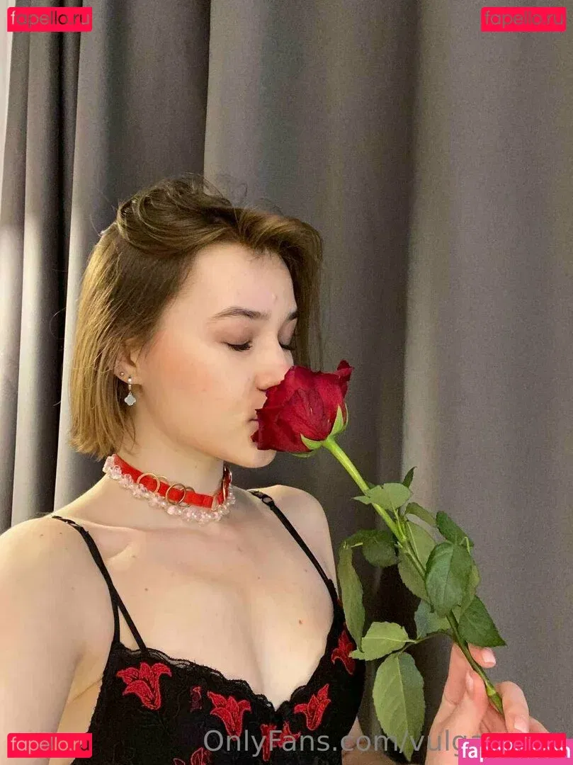 vulgar_nun Onlyfans Photo Gallery 