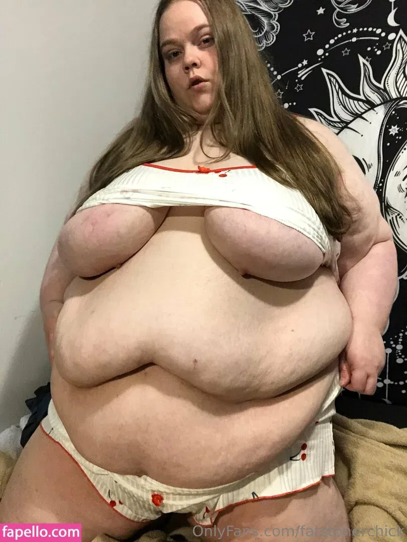fatstonerchick Onlyfans Photo Gallery 