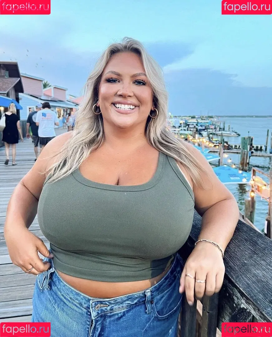 Hayden Buchko Onlyfans Photo Gallery 