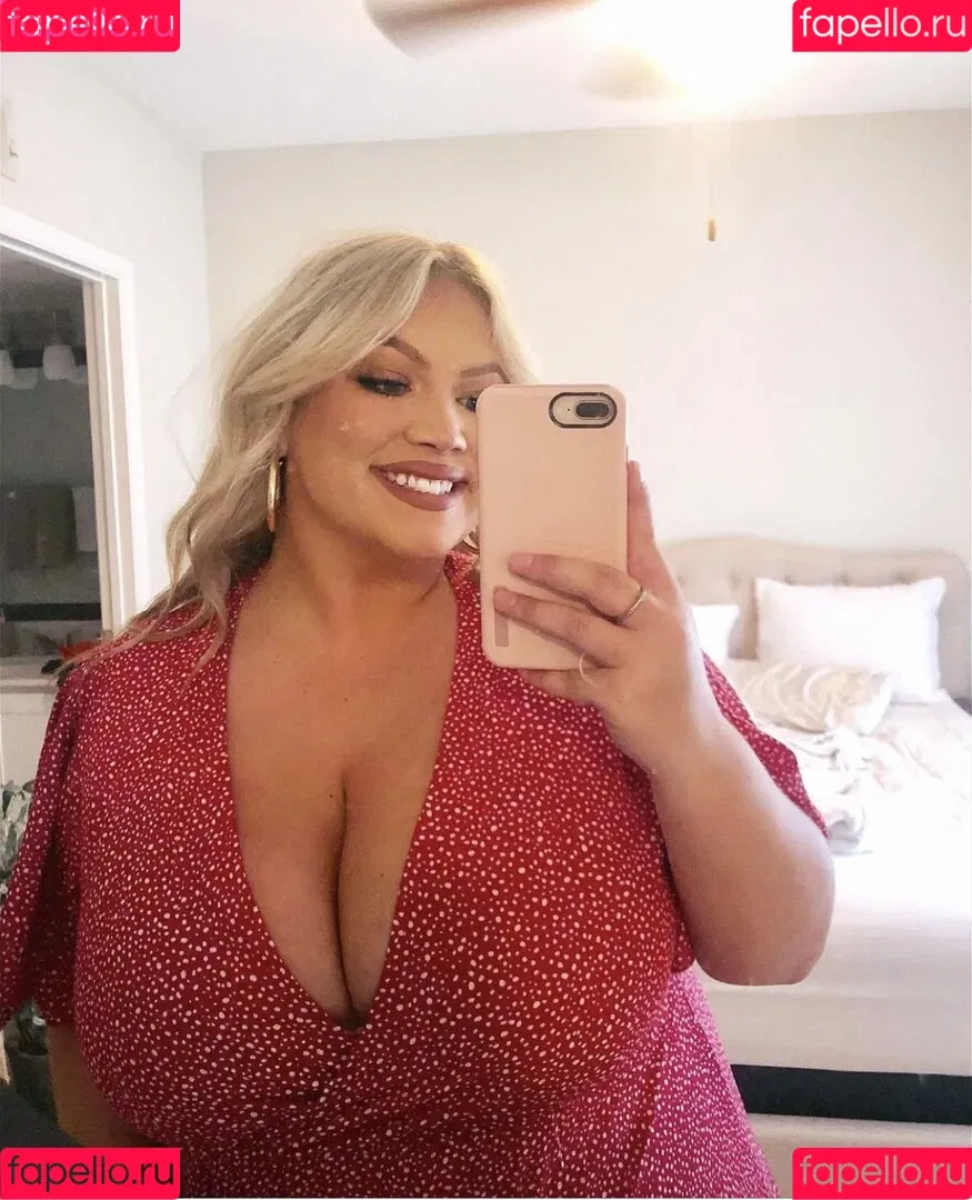 Hayden Buchko Onlyfans Photo Gallery 