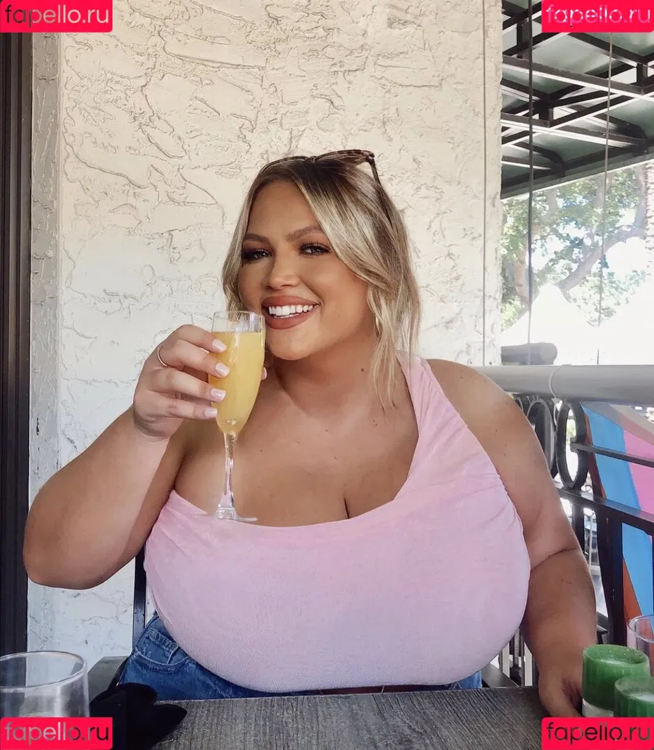 Hayden Buchko Onlyfans Photo Gallery 