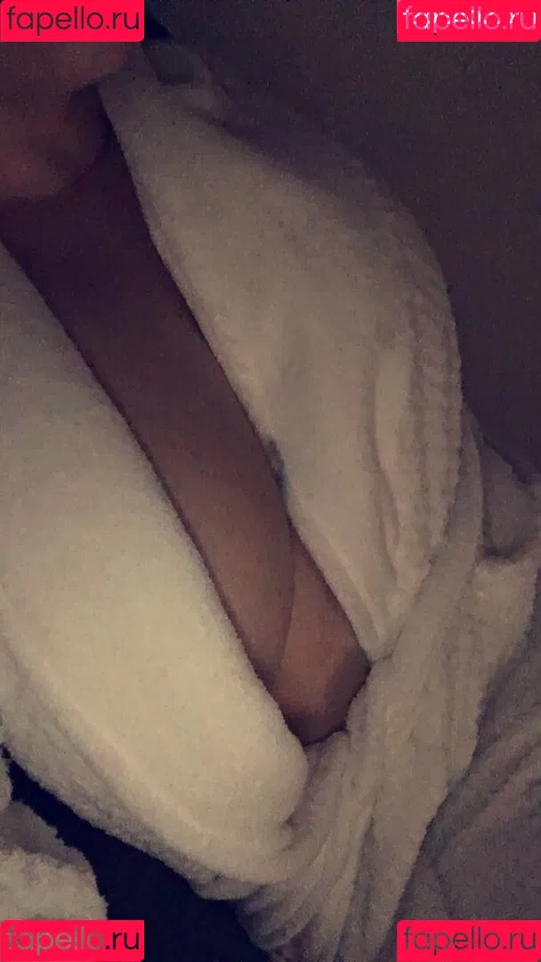 Hayden Buchko Onlyfans Photo Gallery 