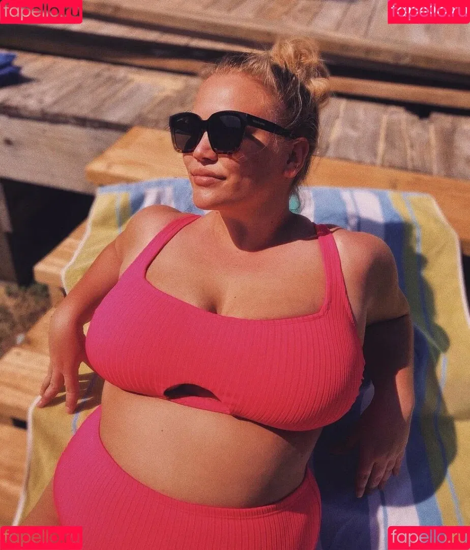 Hayden Buchko Onlyfans Photo Gallery 