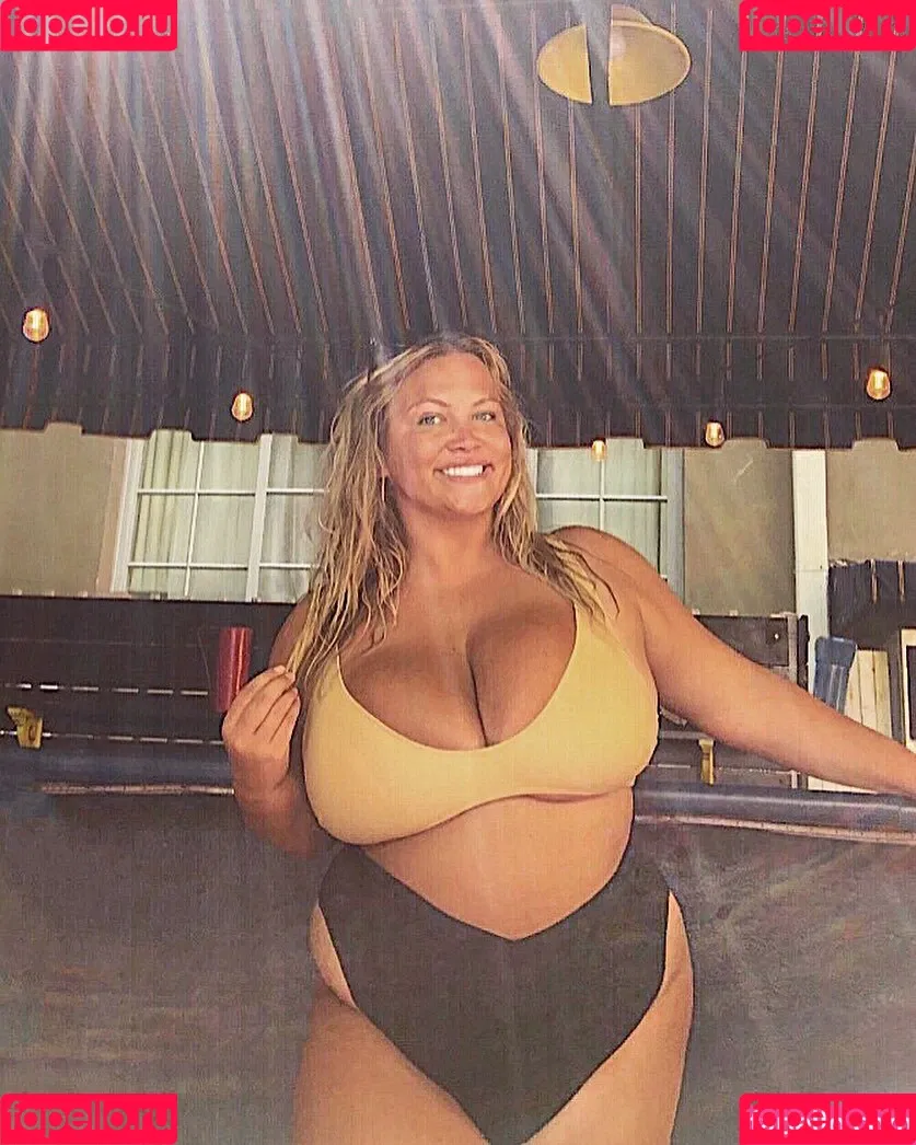 Hayden Buchko Onlyfans Photo Gallery 