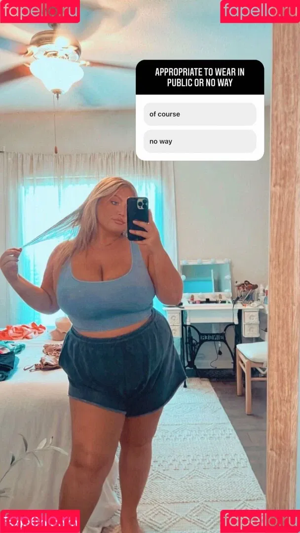 Hayden Buchko Onlyfans Photo Gallery 