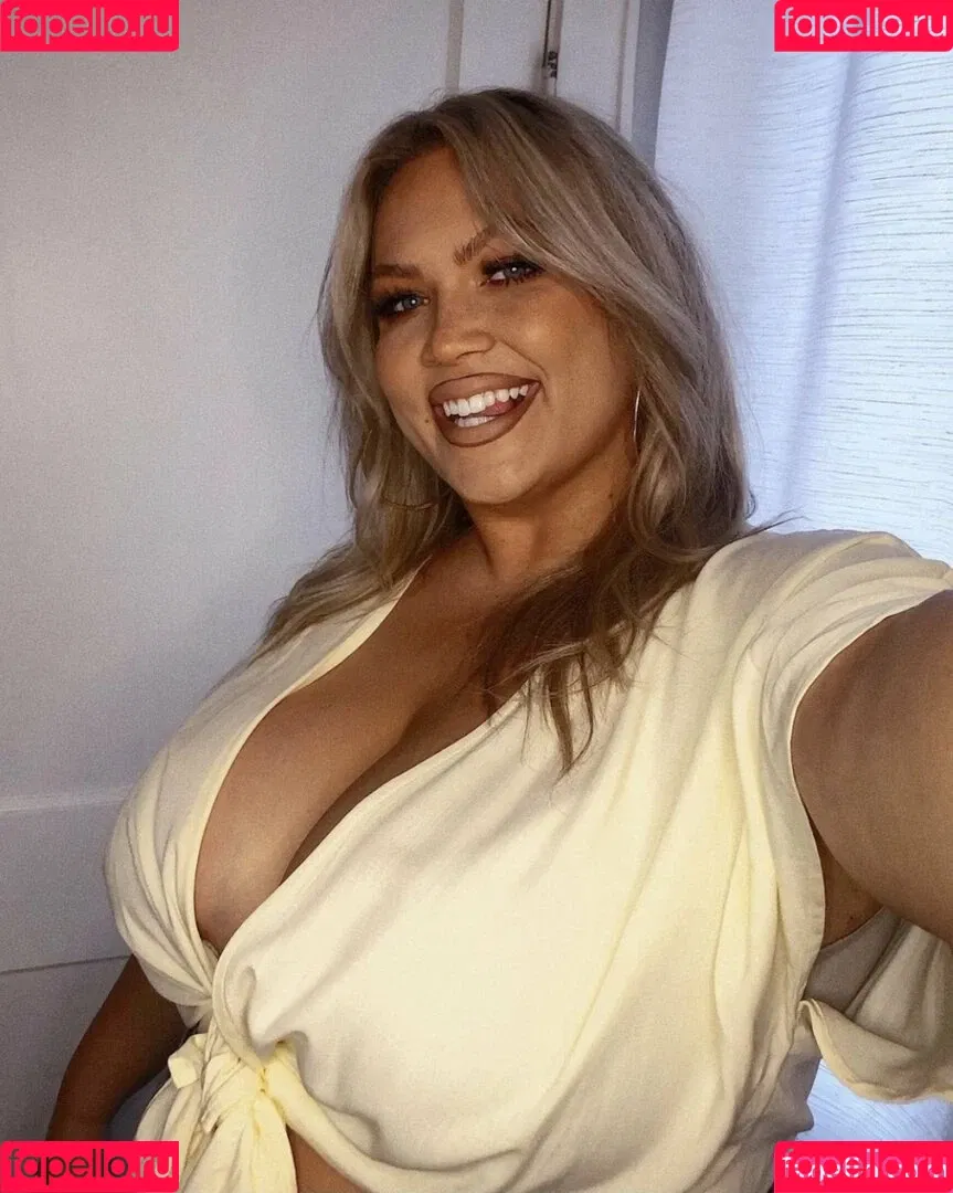 Hayden Buchko Onlyfans Photo Gallery 
