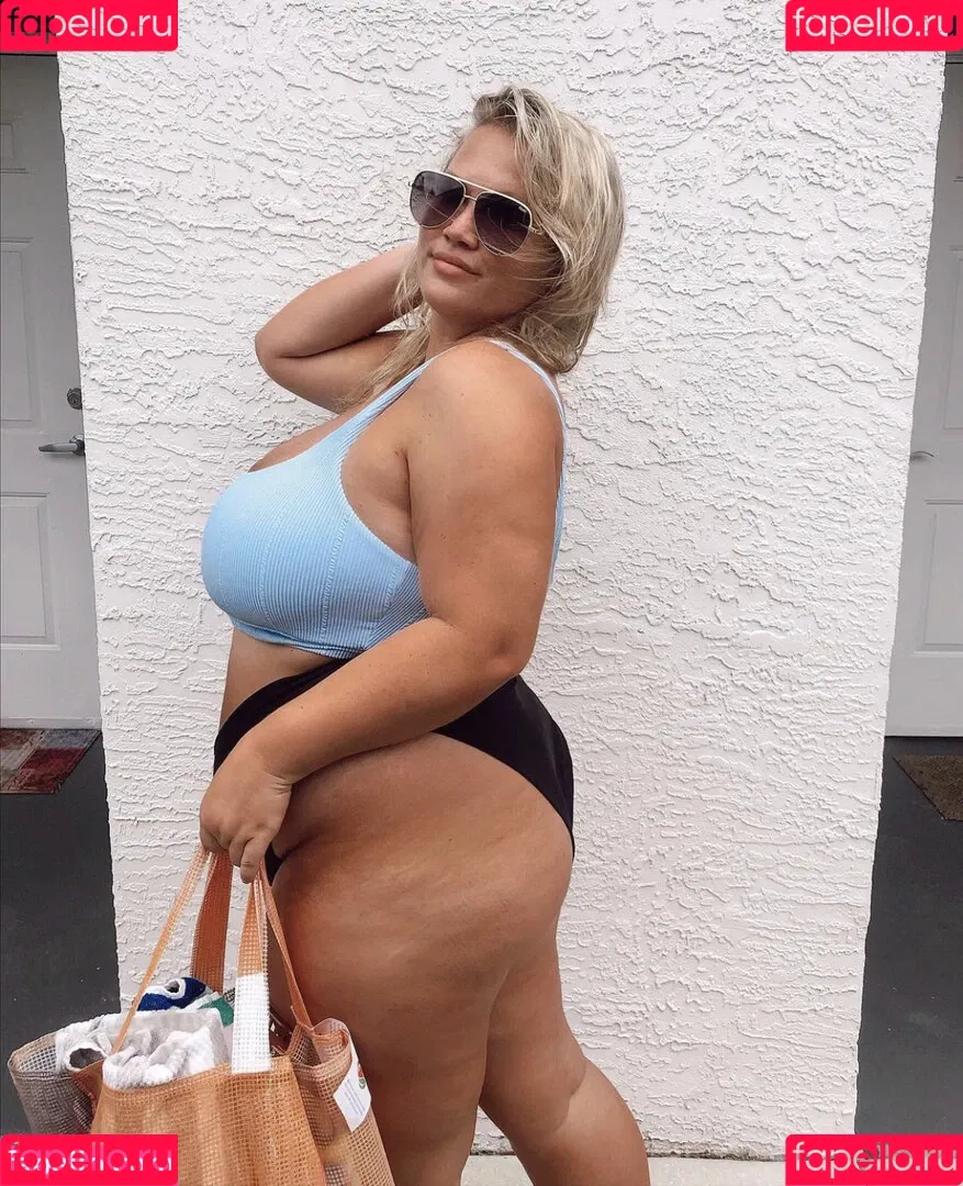 Hayden Buchko Onlyfans Photo Gallery 