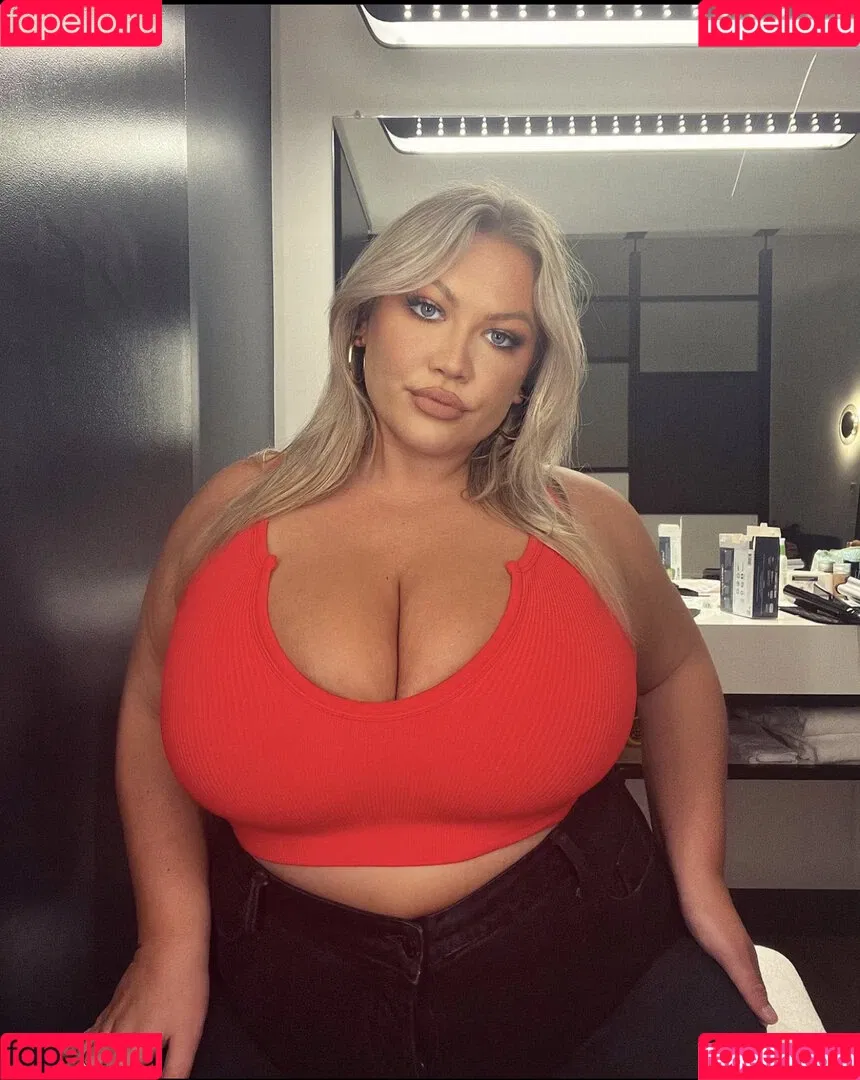 Hayden Buchko Onlyfans Photo Gallery 