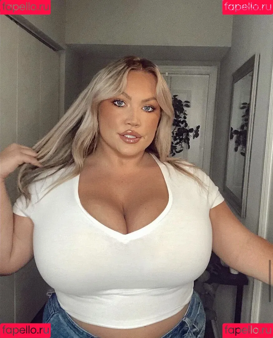 Hayden Buchko Onlyfans Photo Gallery 