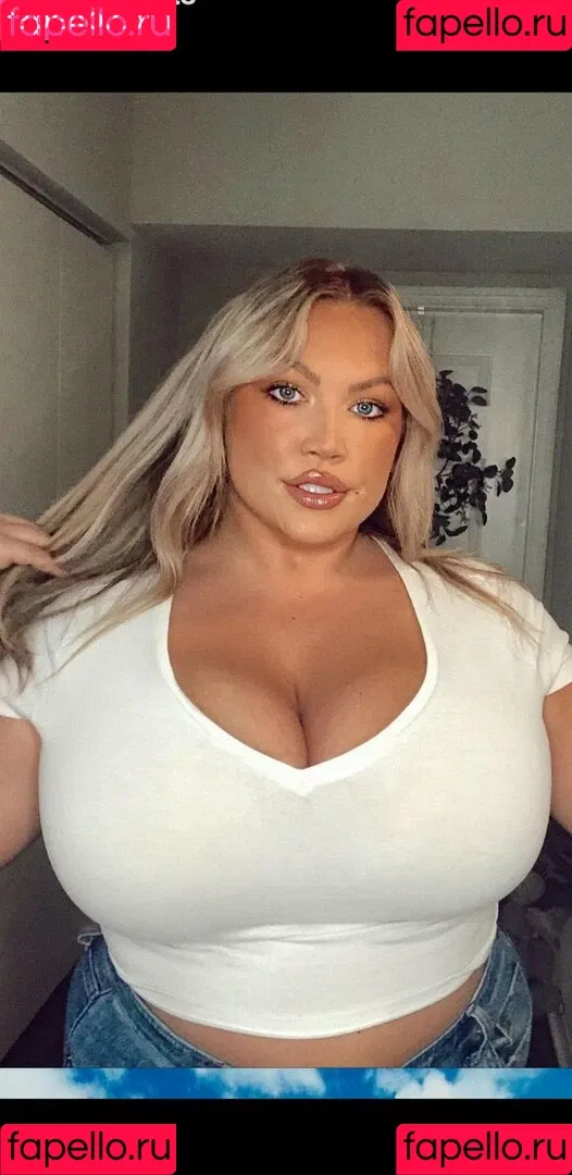 Hayden Buchko Onlyfans Photo Gallery 