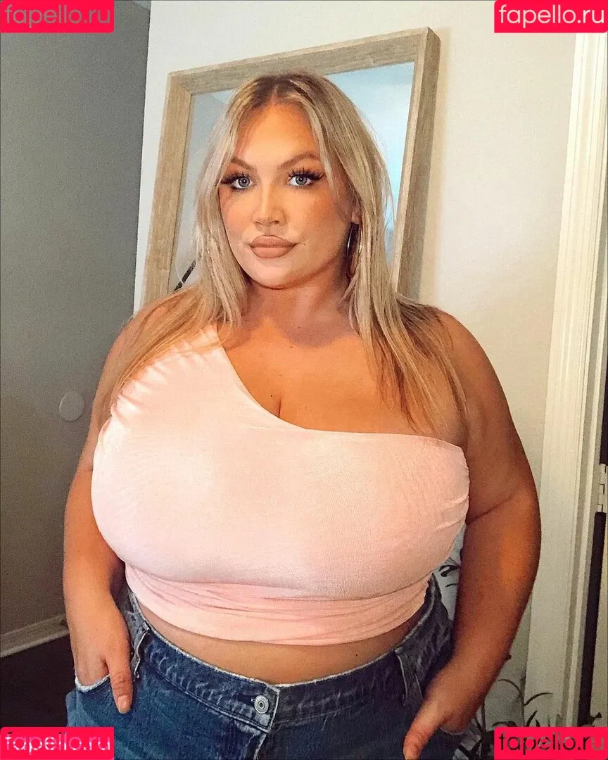 Hayden Buchko Onlyfans Photo Gallery 