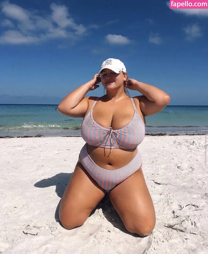 Hayden Buchko Onlyfans Photo Gallery 