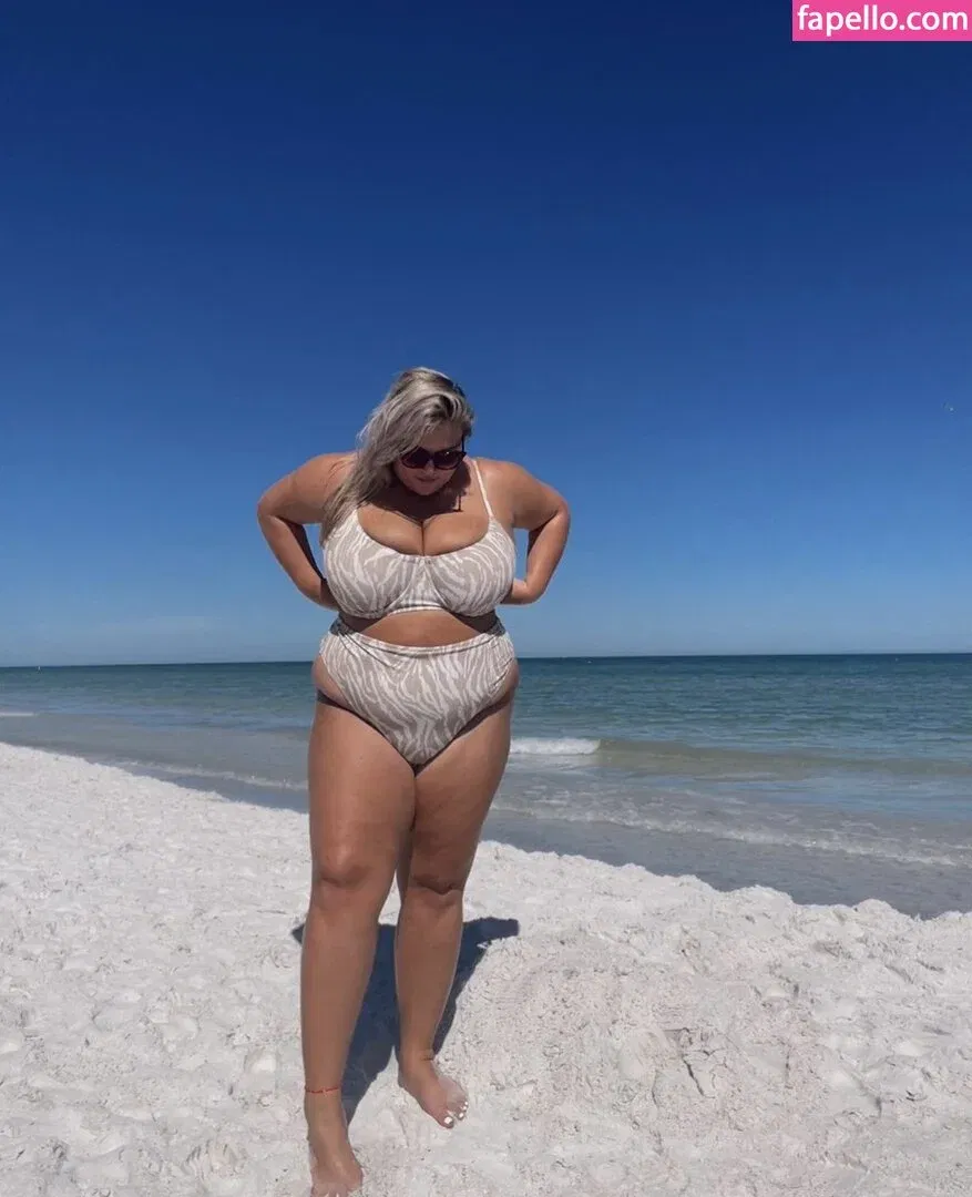 Hayden Buchko Onlyfans Photo Gallery 