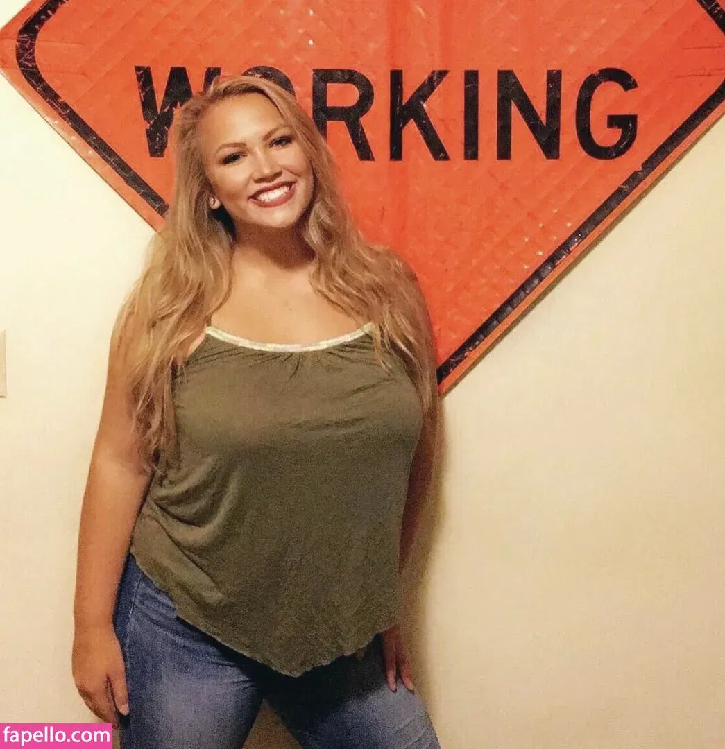 Hayden Buchko Onlyfans Photo Gallery 