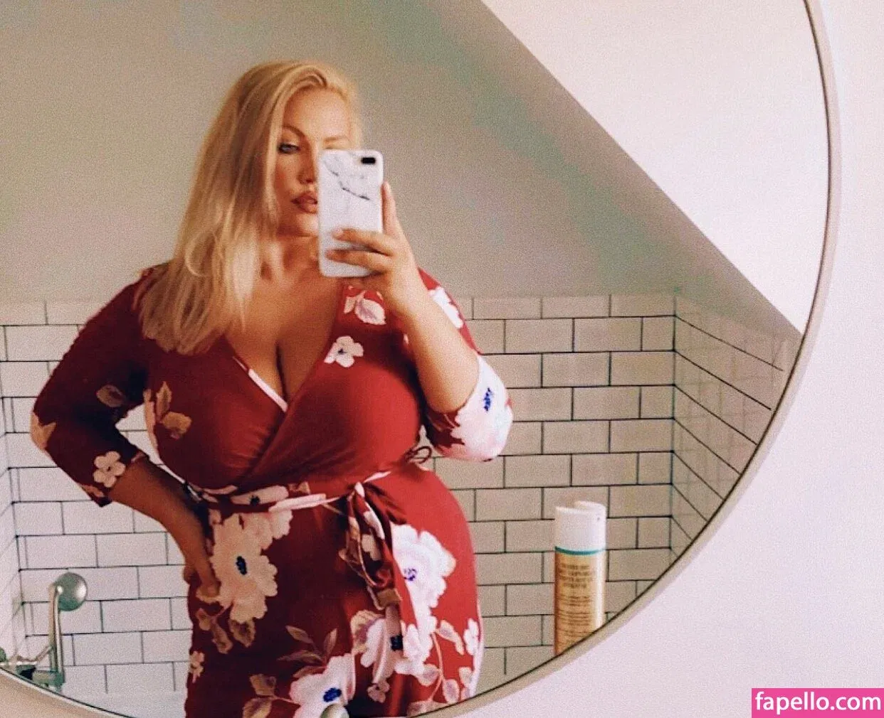 Hayden Buchko Onlyfans Photo Gallery 