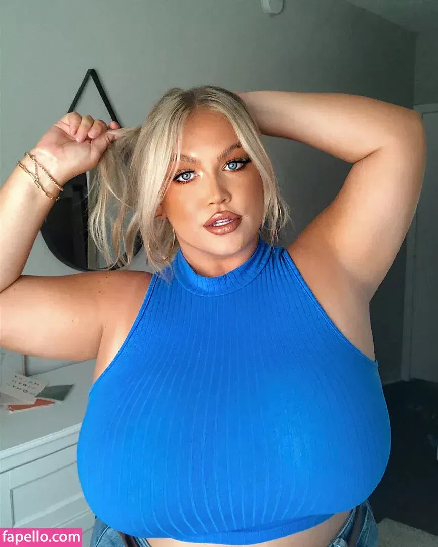 Hayden Buchko Onlyfans Photo Gallery 