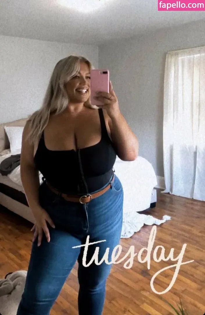 Hayden Buchko Onlyfans Photo Gallery 