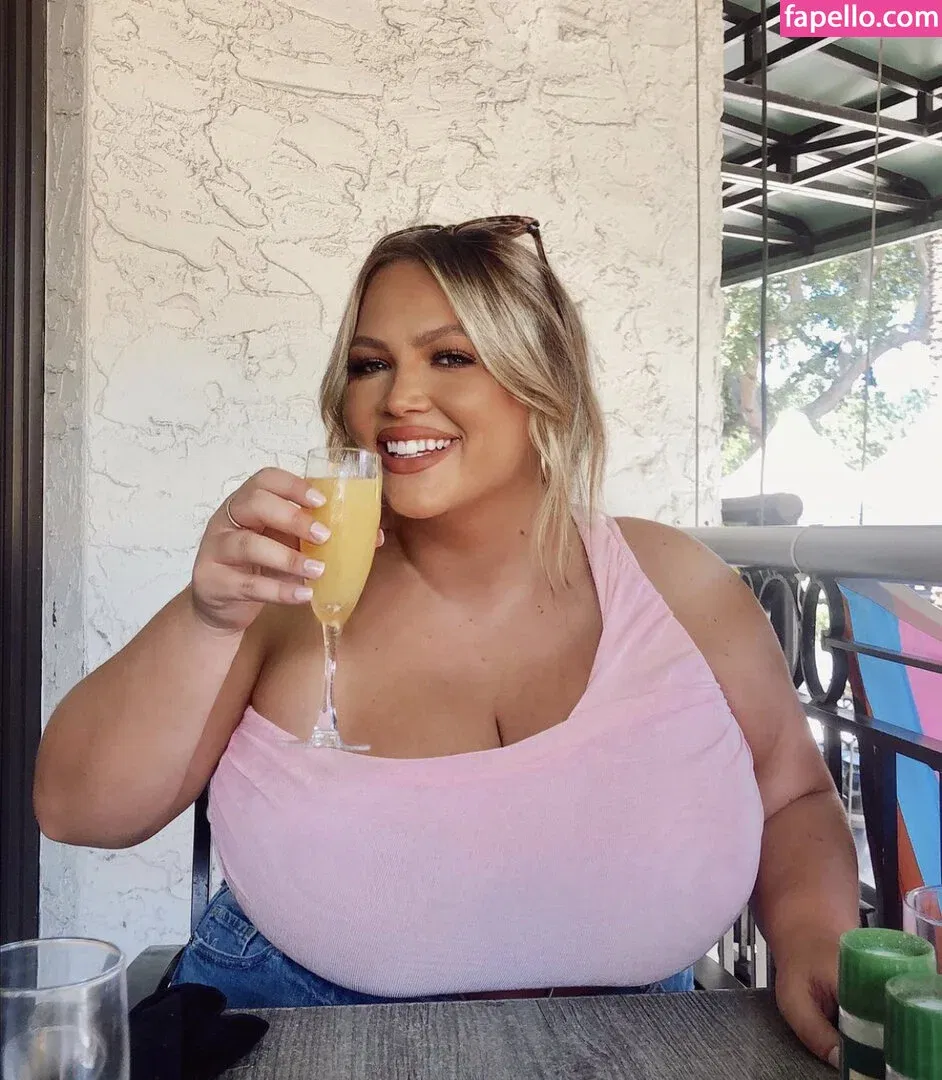 Hayden Buchko Onlyfans Photo Gallery 