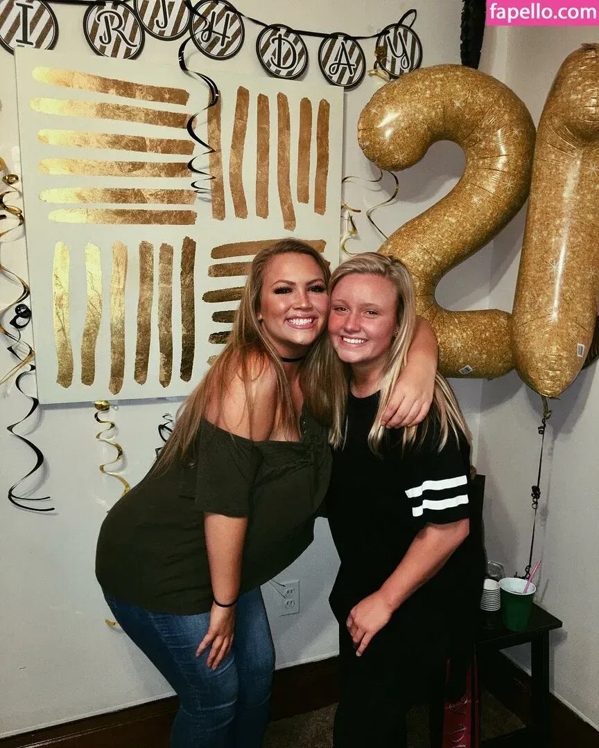 Hayden Buchko Onlyfans Photo Gallery 