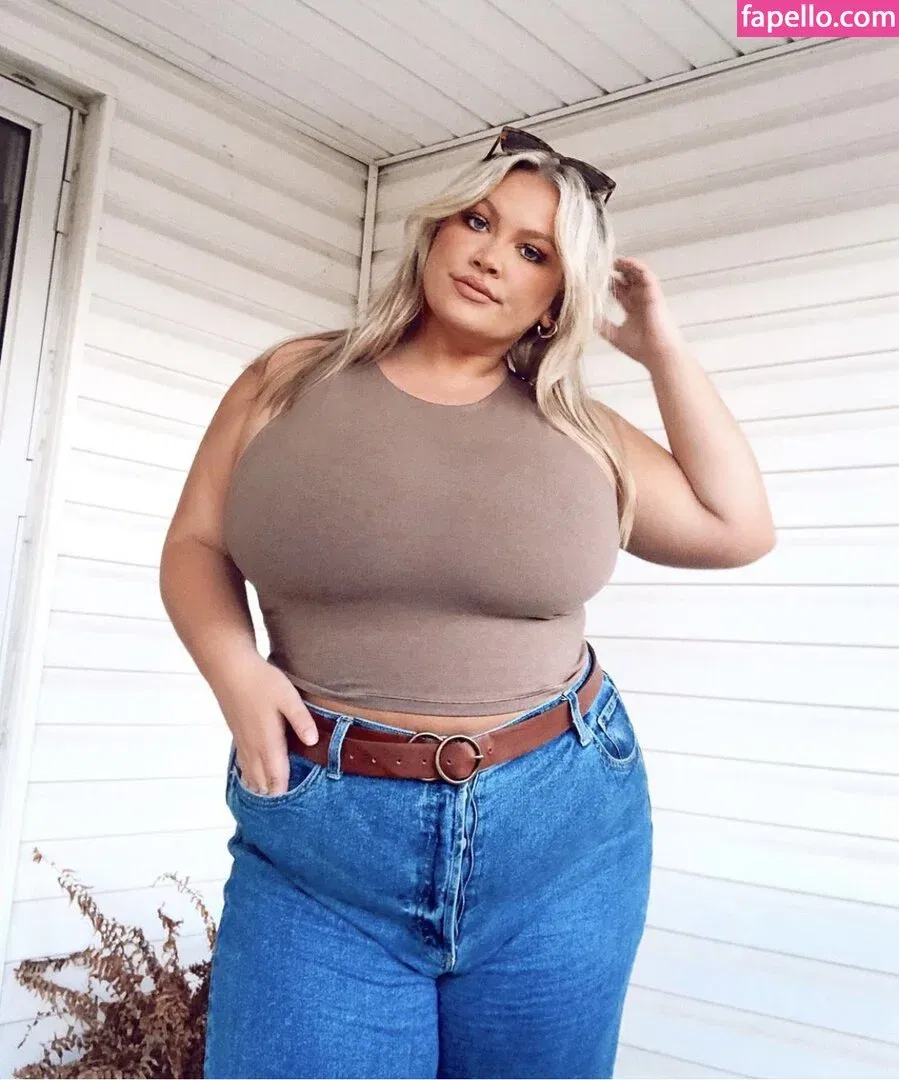 Hayden Buchko Onlyfans Photo Gallery 