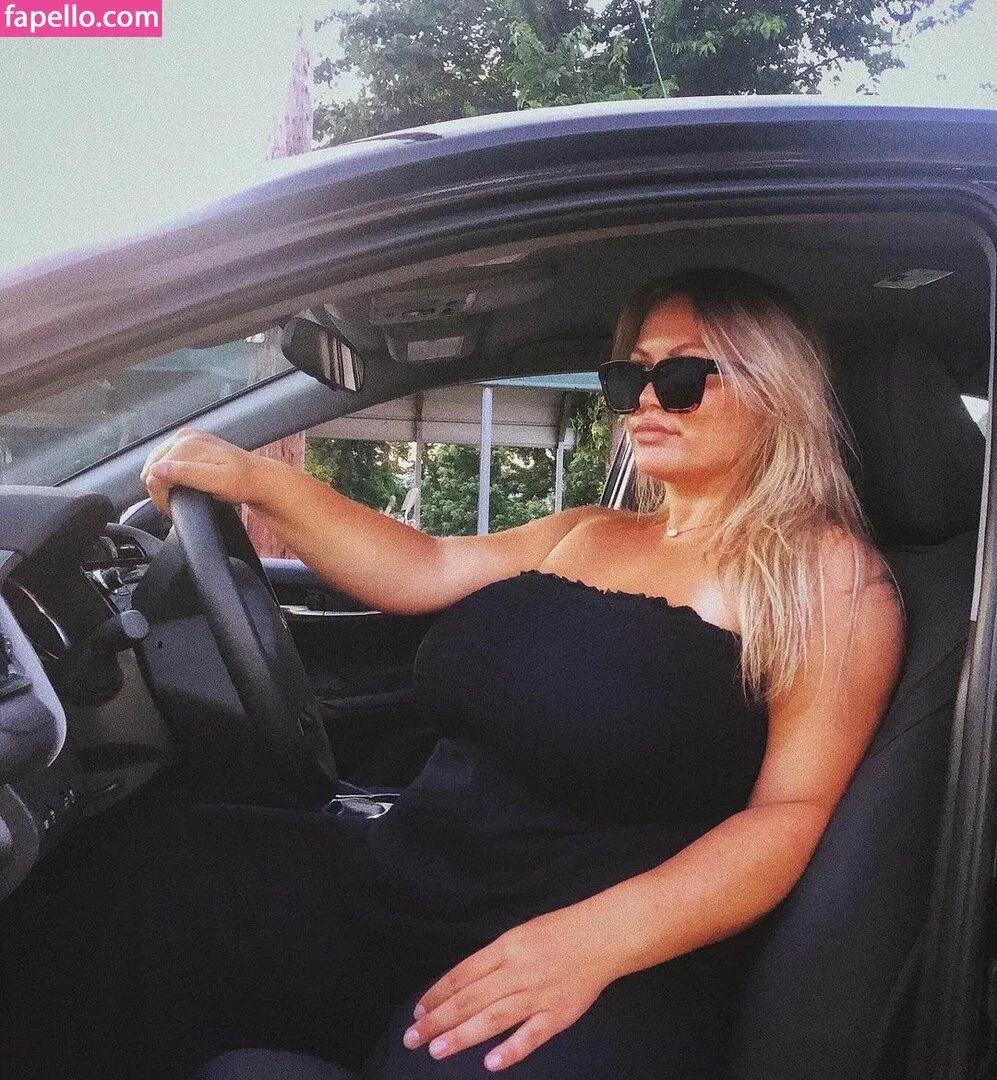 Hayden Buchko Onlyfans Photo Gallery 