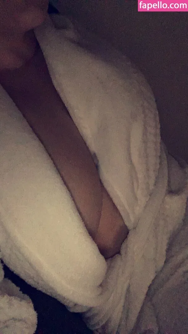 Hayden Buchko Onlyfans Photo Gallery 