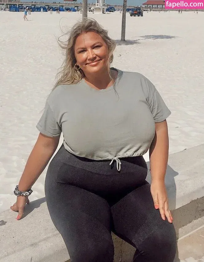 Hayden Buchko Onlyfans Photo Gallery 