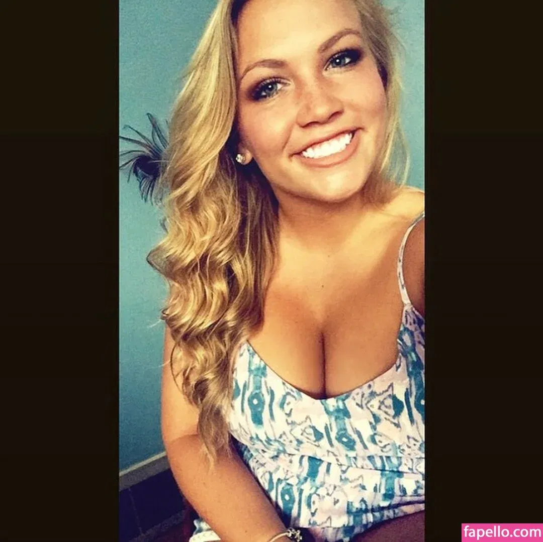 Hayden Buchko Onlyfans Photo Gallery 