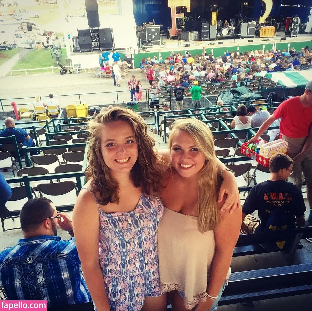 Hayden Buchko Onlyfans Photo Gallery 