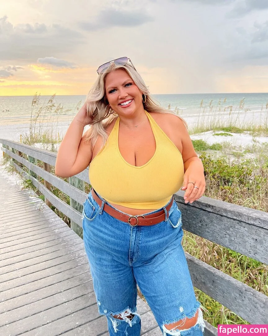 Hayden Buchko Onlyfans Photo Gallery 